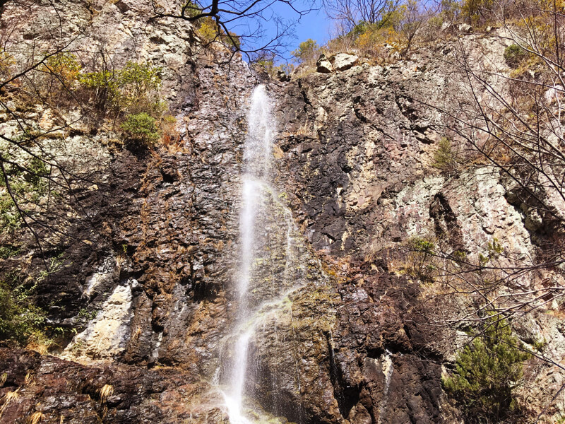 観音寺の滝