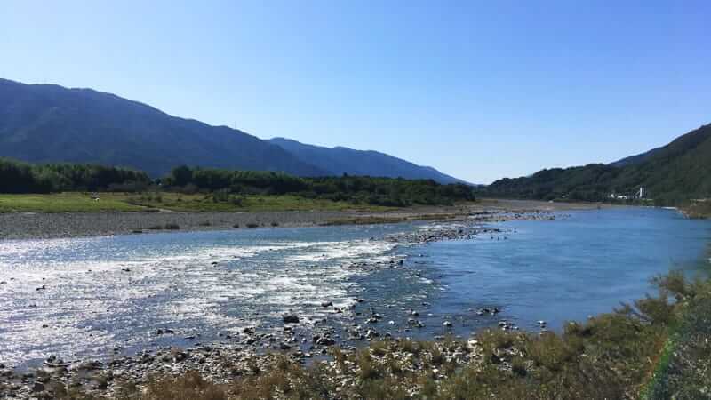 吉野川の風景